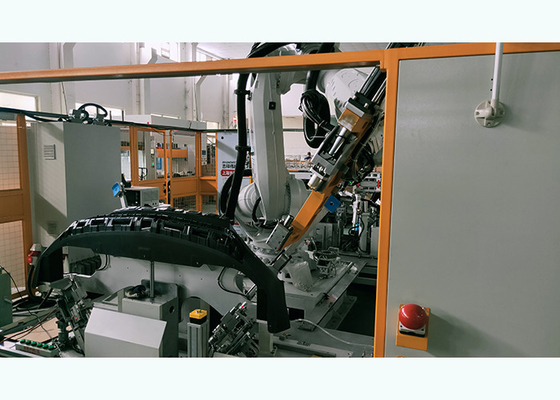 Flexible Robot Ultrasonic Punching And Welding Machine For Car Plastic Bumper