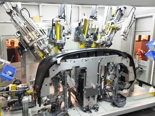 Reliable Ultrasonic Punching Machine For Front And Rear Bumpers Of Different Models